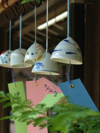 伊万里・大川内山 「風鈴まつり」は明日から！