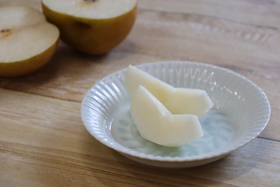 伊万里梨