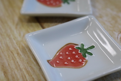 苺の豆皿