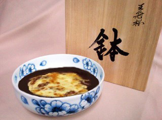 【大串惣次郎先生作　有田焼カレー】が『BRUTUS』にて紹介されました！