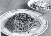 めんたいこスパゲティと野菜サラダ