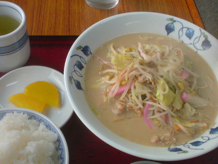 やとみ食堂さんのちゃんぽん