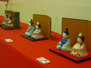☆磁器ひいなまつり開催中☆