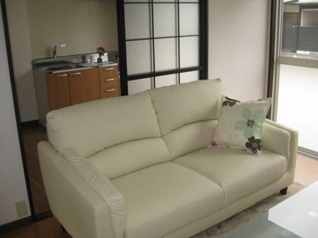 設え