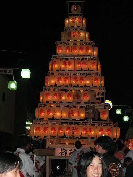 提灯山 組立て