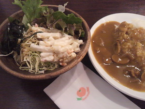 お昼は、イタトマですね〜♪