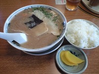 卵入りラーメン+御飯（小）@幸陽閣