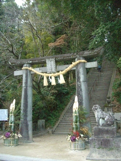 千栗八幡宮の門松
